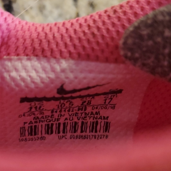 Nike Soccer spikes - Picture 6 of 7